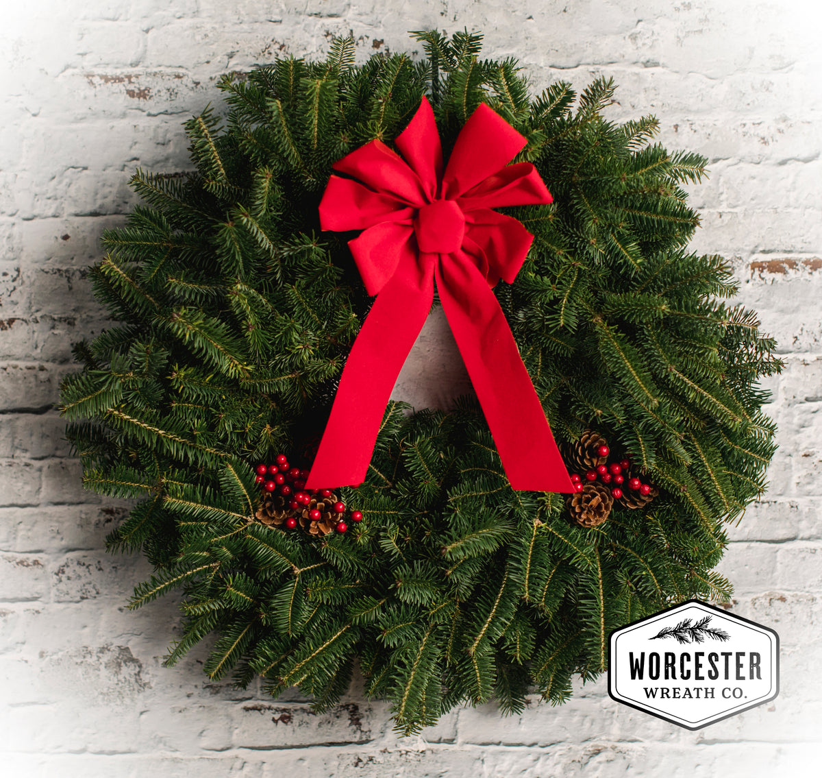"Classic" 24in Wreath | Christmas Wreaths