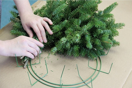 Make Your Own Christmas Wreath Kit | DIY Christmas Kit